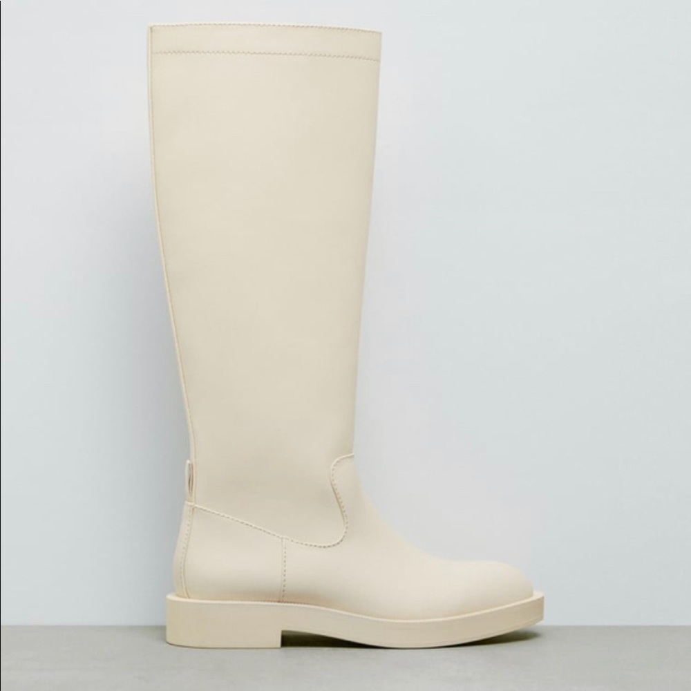 Zara rubberized boots